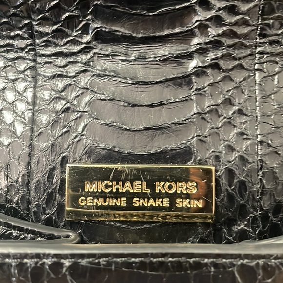 RARE, Auth MK Genuine Snake Skin envelope clutch handbag - Picture 5 of 11